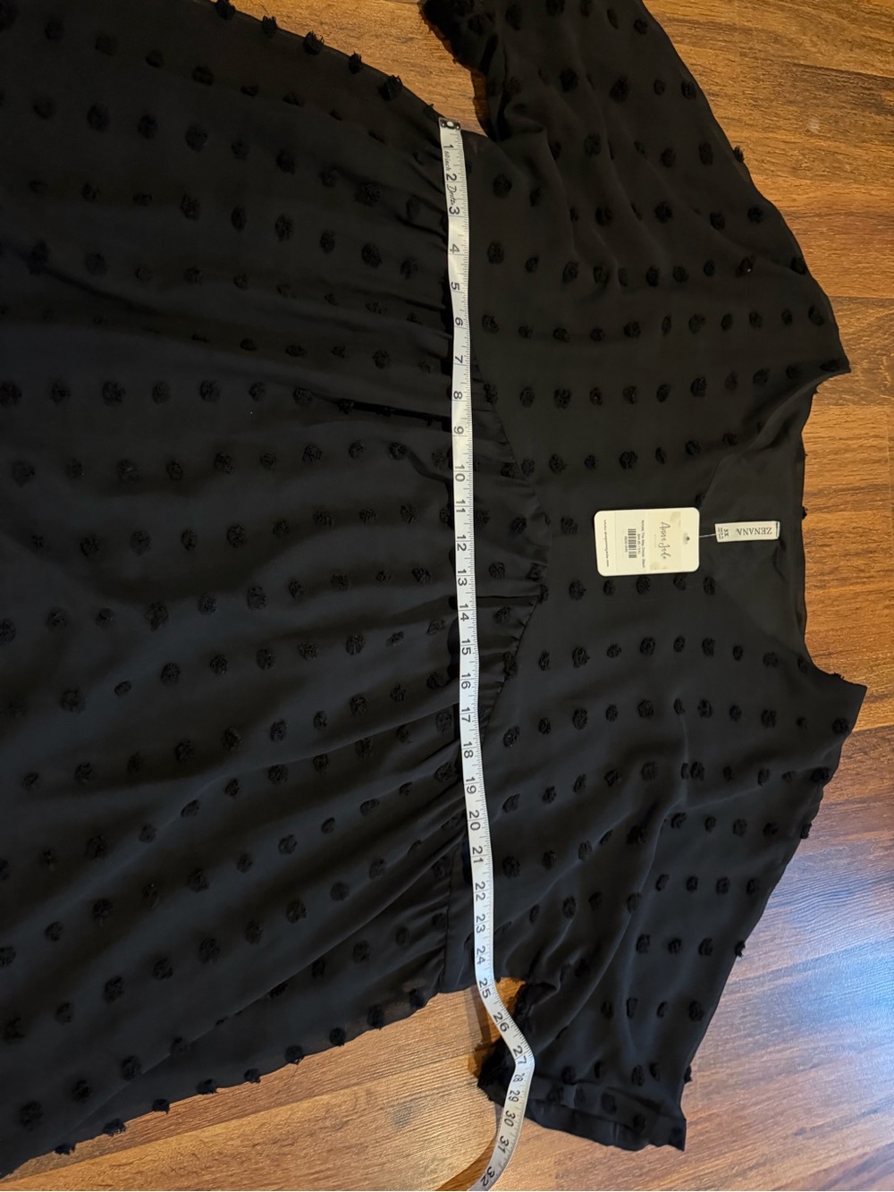 Zenana Outfitters Black Dot-Texture Short Sleeve Tunic 3X - Picture 4 of 6